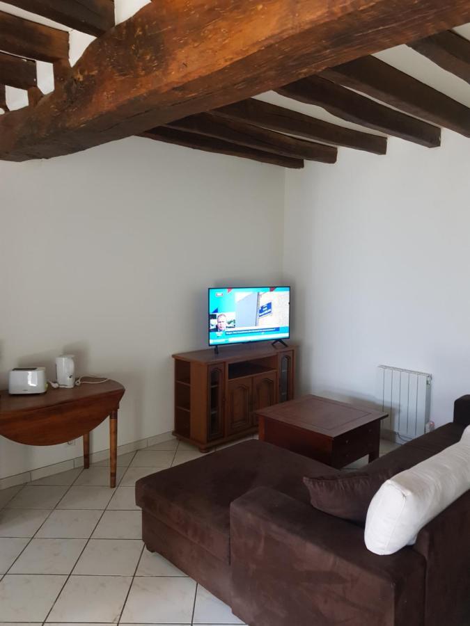הוילה Beaulieu-sur-Loire Chez Laiko Wifi Gratuit מראה חיצוני תמונה